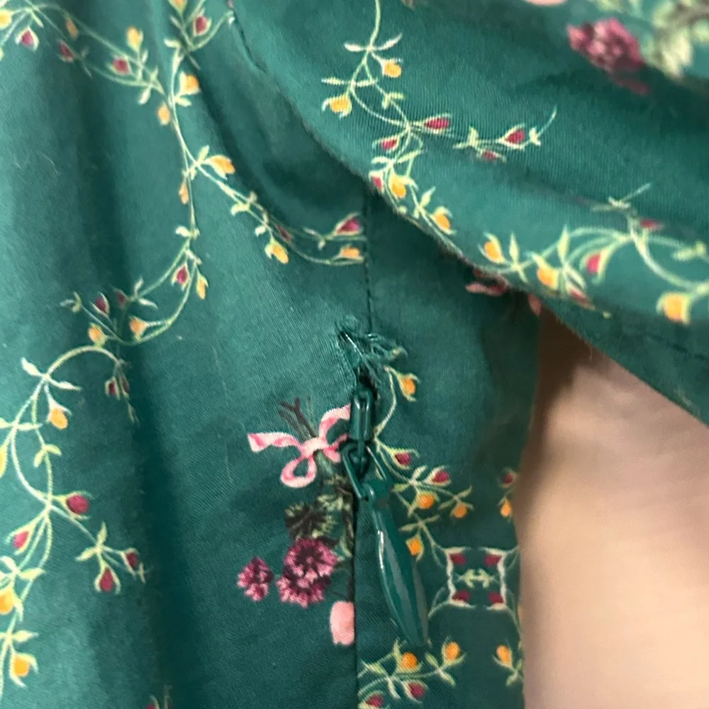 Hill House The Ophelia midi pocketed dress in Emerald Trellis print Small *FLAW - Picture 6 of 13
